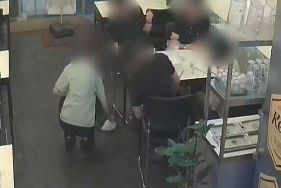 041bc77df33dddc8859a473cc18db77d5e59fc0efdaccc2d244f894a843a7d8d7e9d6bd25a0d935b8ba113de8a19776c680abdb7abc257e304be0753c846a92d