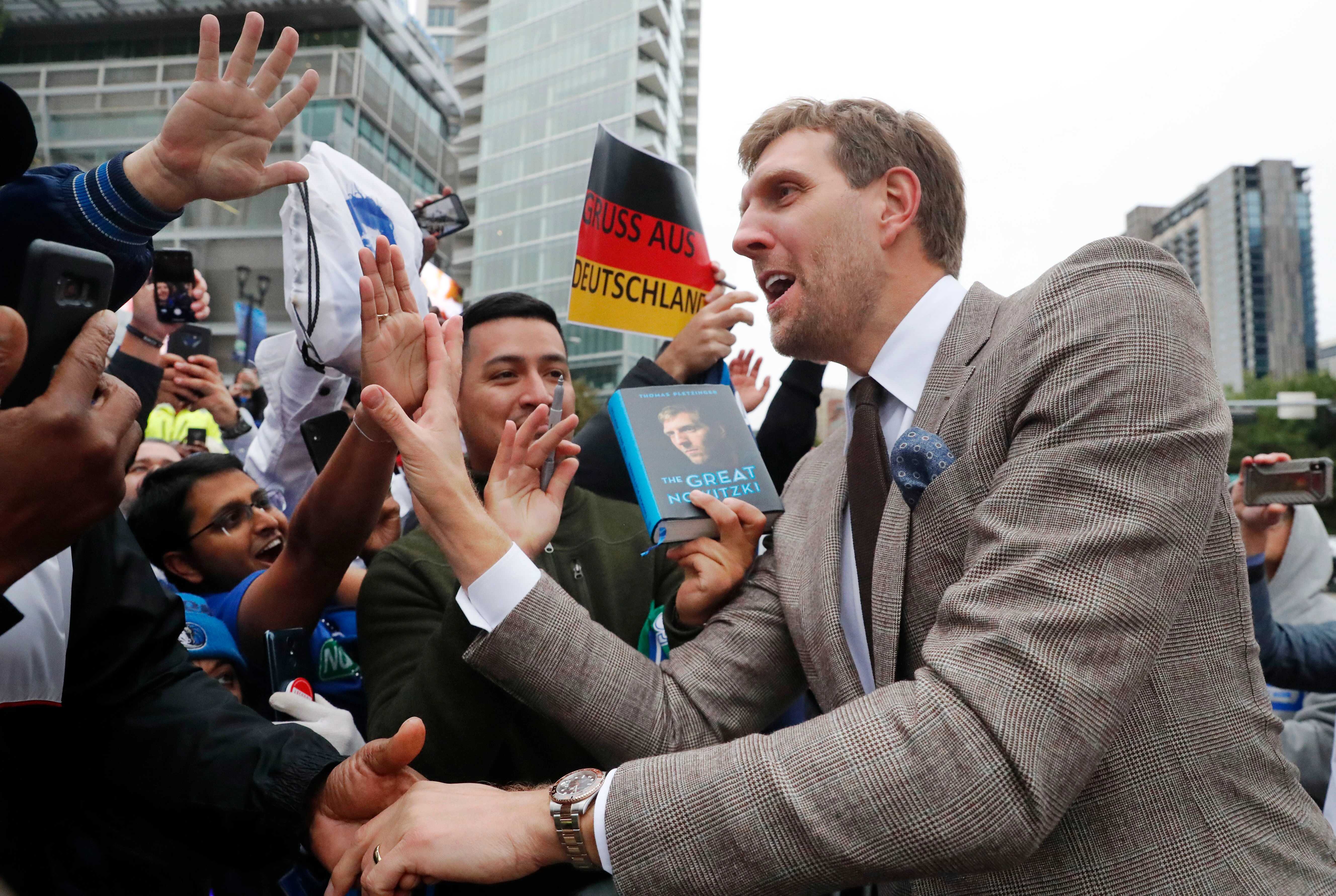 061642abd2ec01ef5f07ef48ad04e89e15bf02a12fe5c040549ae2ce32ed27dc638710b465ba3db10ce982adbafa50ebeba0ebefa8194eb2ac2a9ab9f0c8a3ce