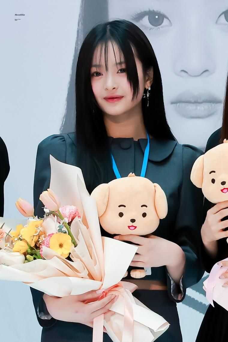 091653d27b44a744562fb771a26cde4554c62bdd29e488e15220c8bd617055c78f8c6fd5f8a72f633867f7de91fabeb069158c0b592aa6edc17a37d4a116092c
