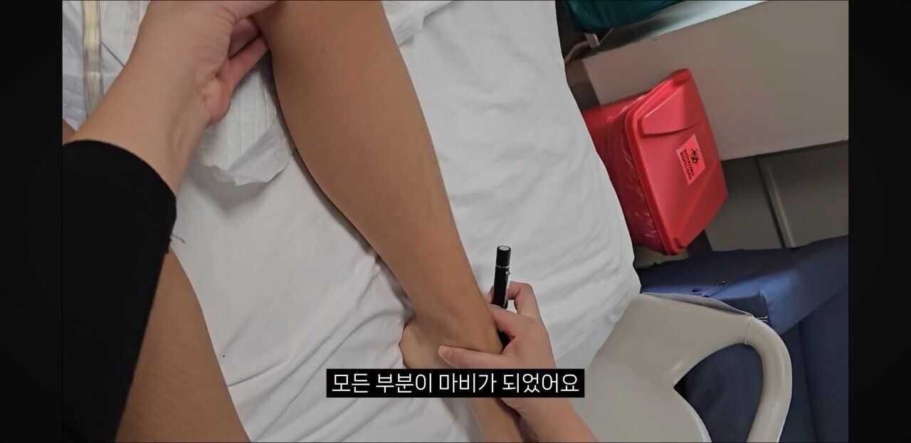 15c76a6556c12cbe5fbdb223ad7e929e549c71c01ff23b5f67a23c88fbb65c1d40d3dac0289984d406fcc0ef903d683d7f73ce295e4ca11c93a3cb98f27d1180