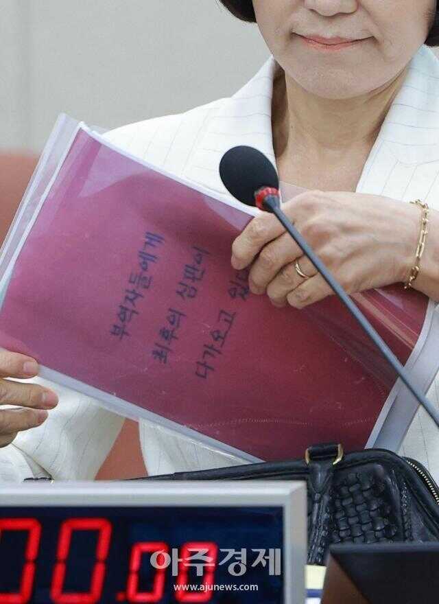 172f2086013740fd0b43c0fd0062f6290ca7fd3dbd6ba090a34dcd321ae84b49fdb5584c7580aec70d0cf4e15cabe9820647676419c658f65cbe5a556abb6eb8