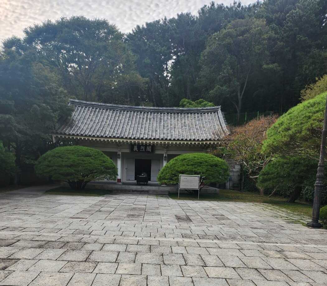 1eaa332e0eecaded6015d28c15f47baeb141dccd33160bb5bcc51d5db7e0e089c89518db190a6e5142cacdb1d00ee1b0b4cf2f3d7850aec99289c81cbf46e961