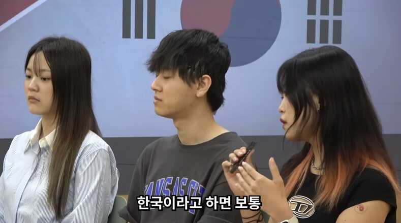 28d71cb8f15101140473251982dc77350c75a0521af12e70633dbce4c03e64ec1b65d540fae3fa14848fd8ff7d9be638cbf27dc620b86eb1cbeb83ad3ef46873