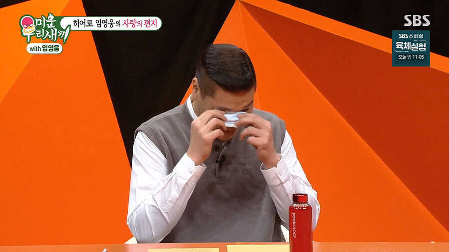 2997c6ce43334aa16f671b4b5832849850349138c117897e19471c090fe8f886fc0eddc44e8ce27b0b512161319e99f52d4eede25293eb0e73ab7c4580a0be05