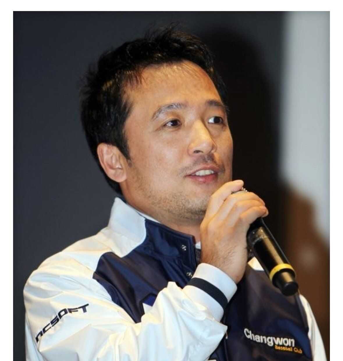 2c38f8adfd526c18f76cca6792a40ac8abb813120fd926c3b1af2ba60bd4e419124a36be1a9ce02fd258c11c641d8aed22cf5a454a5d688f1a0e5a79a24d049b