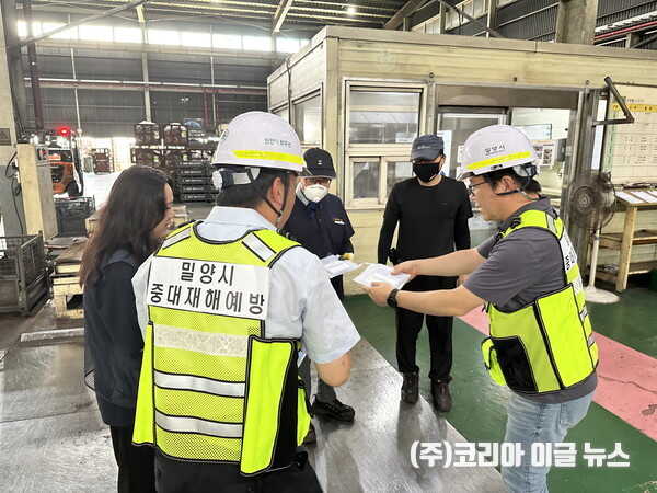 326e808d8d809e6339b9d55dc62dbc414451fe6dd056cd1605ebc2a8dee241b11686d8421dcd809fbce7af69b85d4bc4425943441b2278d0d6df4d2d044ae1af