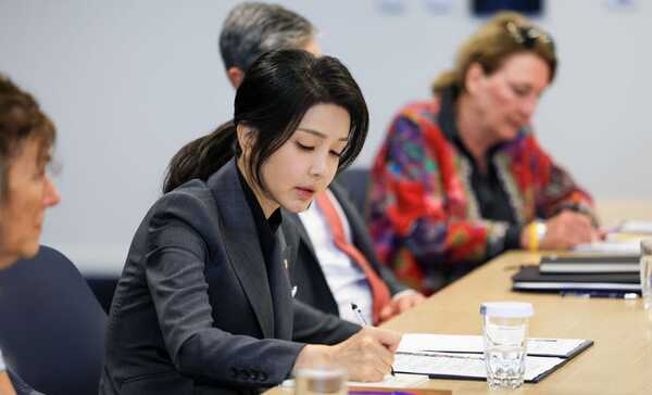 3335d48c9d6d91a1796835e57ce8d55990be41c3528f332407e2511ff0792377845b526f2480c92f7c8ea9b4d3ed52de51c4e712ec39c4e767bfb2e32c687988