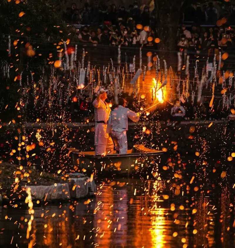 384a3aaca6c84c707b0289dc4ca00dba3926ee77a8b4ebe084395e044fc55751e2def6b4f2fc4cad6e1dc7861018e68bc01839a9d5dc3383129171f8370460e4