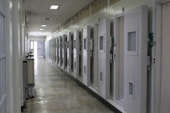 3cbe86a1b1370aca3956e6300664e1ec057b9541c646271d44b32bdfe861b49ce94a6c525956f9b1e10913b7f81a3d3f6187a0cf677037694ead49c3988c6fbb