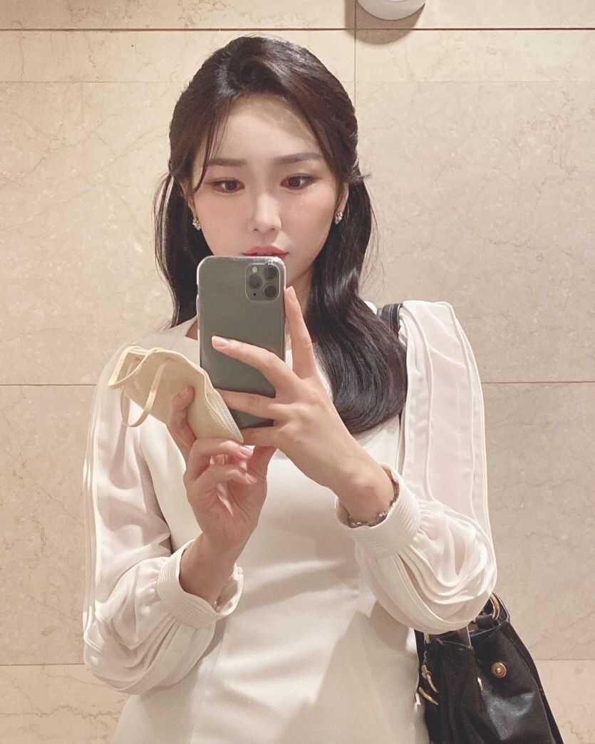 41f66c8a6332b39eb1e86aa204922006f6d8364f39186a94f0b4ae0e9dfaeee1a8fd2a472cd8dfe8f0add191e4837731329fa008fe403dc1bc4b3e534596e236