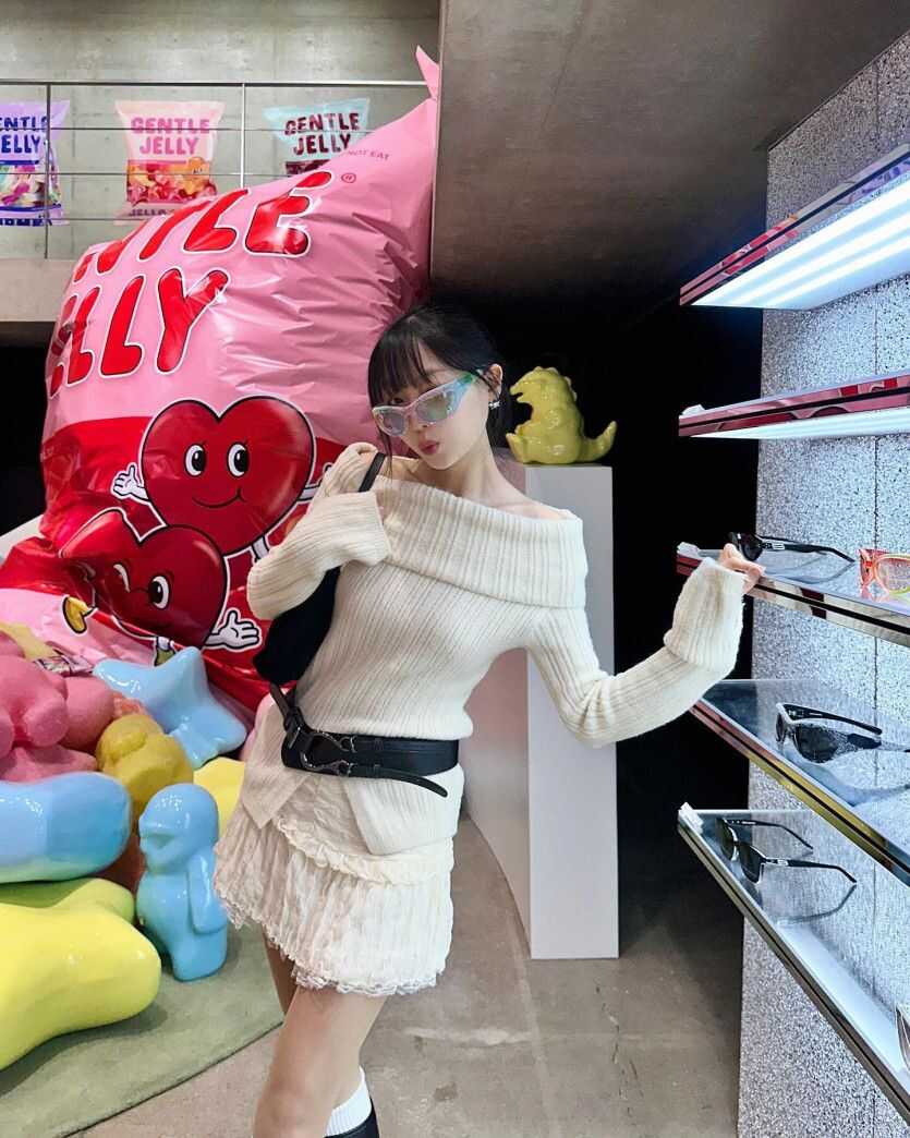 4d0822b2be039874ed99277c69edea9cbe82602fe8ad1b8a9c10aefd00bb21178d73d93b7da6c426d2fa653e52f82d6b499d65b3dead2c0b75dcb280823bb81e
