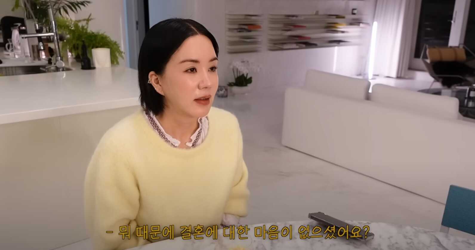 50e04c3cb74f352232b56a67d0f89758f80fe562cac45c37c8fbe35d82624eb5210854a698da81911d30a10ddd891ee40886a9b09f4933b9ea0ad51fd36ab364