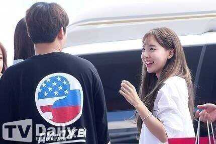 52dd2de817f4606e4d4096ae9ed9dd2690b67a576e08c3b8d84a90479bf830999897577d54a394e52cf6b297681b293cb7d642ad53523206c7ede441190c5be3