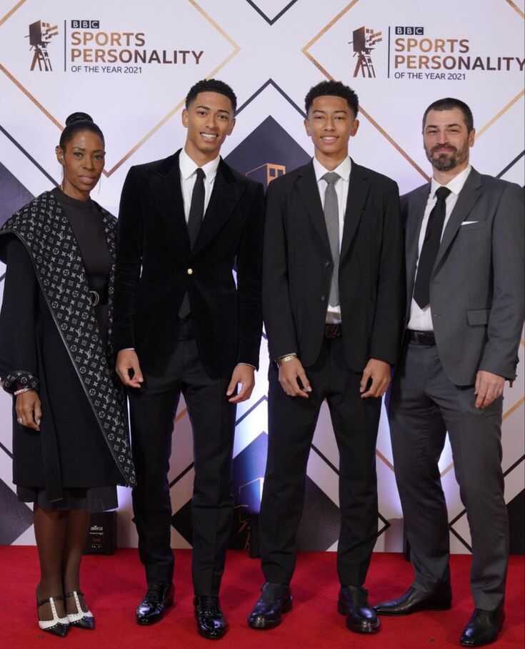 579f6e6fe1481f4157f5d76b2cf2a43a9e4bb8d5bb3902791f17a74797b35befbd68a10626cb17ba2f4741f46da77098f7217c77405adac3fc355a8c4bfb8fd5