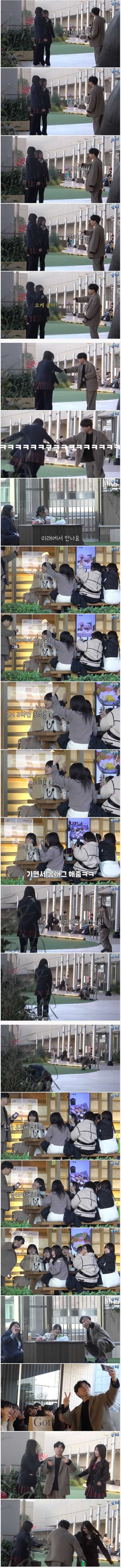 5a42c607e6b3a727240bf58d60670e8f1928a719e3ff3c9e12e6b57d55df3d9c2e3497df5cde27f0e2d76098c830d106aac845ae4ed380af01b55252416098bb