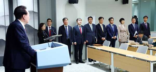 5efe1c2c2e536f10942257d297e21c9a40b56961b79ebbce8e8e30876049c91f02226b4c7ff8cc2fa8ae00293e3033be96888b8c13b2a460726205104cff65d2