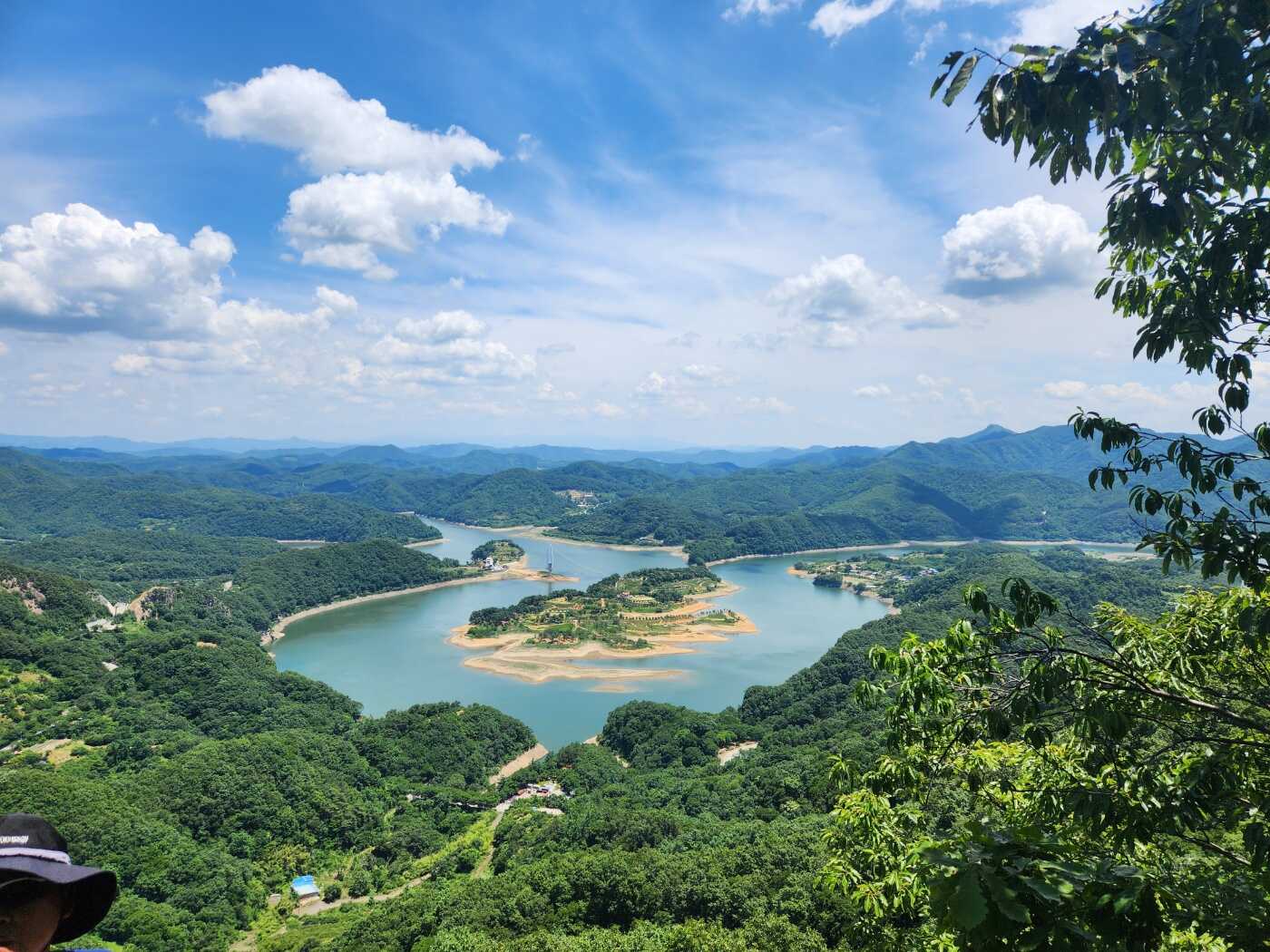 6518f3fce4797c580c9dc9d1ebbaa135a96baab5e4d6dfe2b78c5528b318d49e056afb63c5db00c3ac72d4ec28f8e3c0689c371bec4d71ac53a4a96eaa695a80