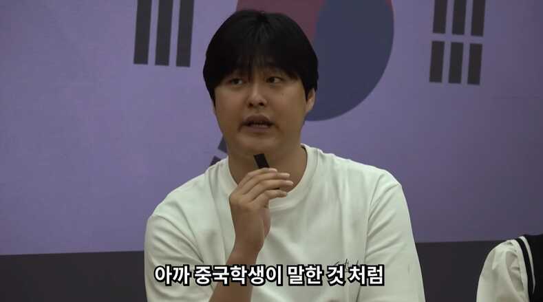 69d9b5f99a0399a90b932f50f4108e1155516e470100ff82c9f7d2c53091a07e2bdbf64c171af48e672139cdf028dfb02e866cdb0fa6944bc1d19b3b8223c42b