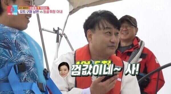 6f272a4f45c5038e1ac2544e40385c31fd90aa4dbfebc32c53a296b909e8090de57035a25c58e909def86df0ff134064eb03728ac26693b649511e1b7f2b67a8