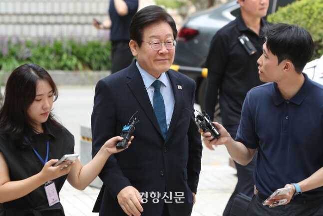 7501bdcda3e3c974f1ea0a638b5b22b9c9b19b7e6aecf8b5006d607d96b0b8e8af38ffa3c4c9e8e658d83d512c7b8648554c979dd3be786e1c2de7c18d9460d1