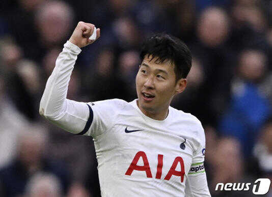 89ae8b46c0460656b8661cf2e14033e05f05747e281f252de3e569b28a5ae2a3c68c953e2cf6564191a6e413594b14489c32ce3d6bd979a582aee25d22c75419