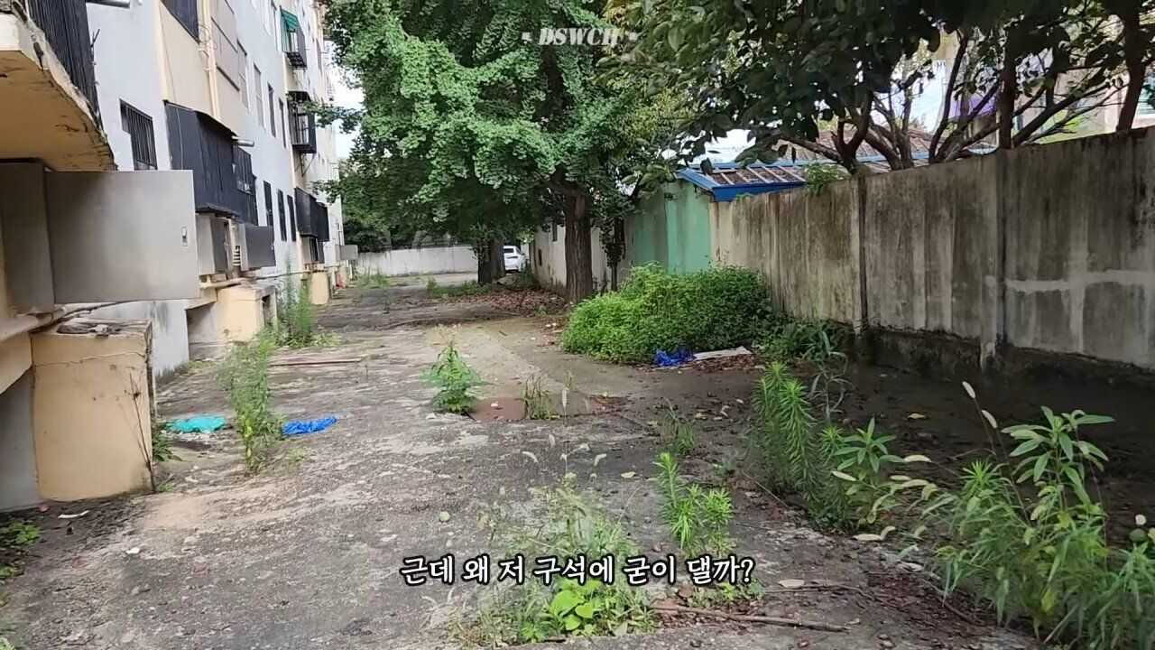 8d2bdf05b22bb70f32ec2cc65e2d6144384b20421cc7f56d94b4d2de172e5f3725b65a8f36ca3bc654f1f50cd88d4dddfe407ff83029e7043603d161bf6e0781