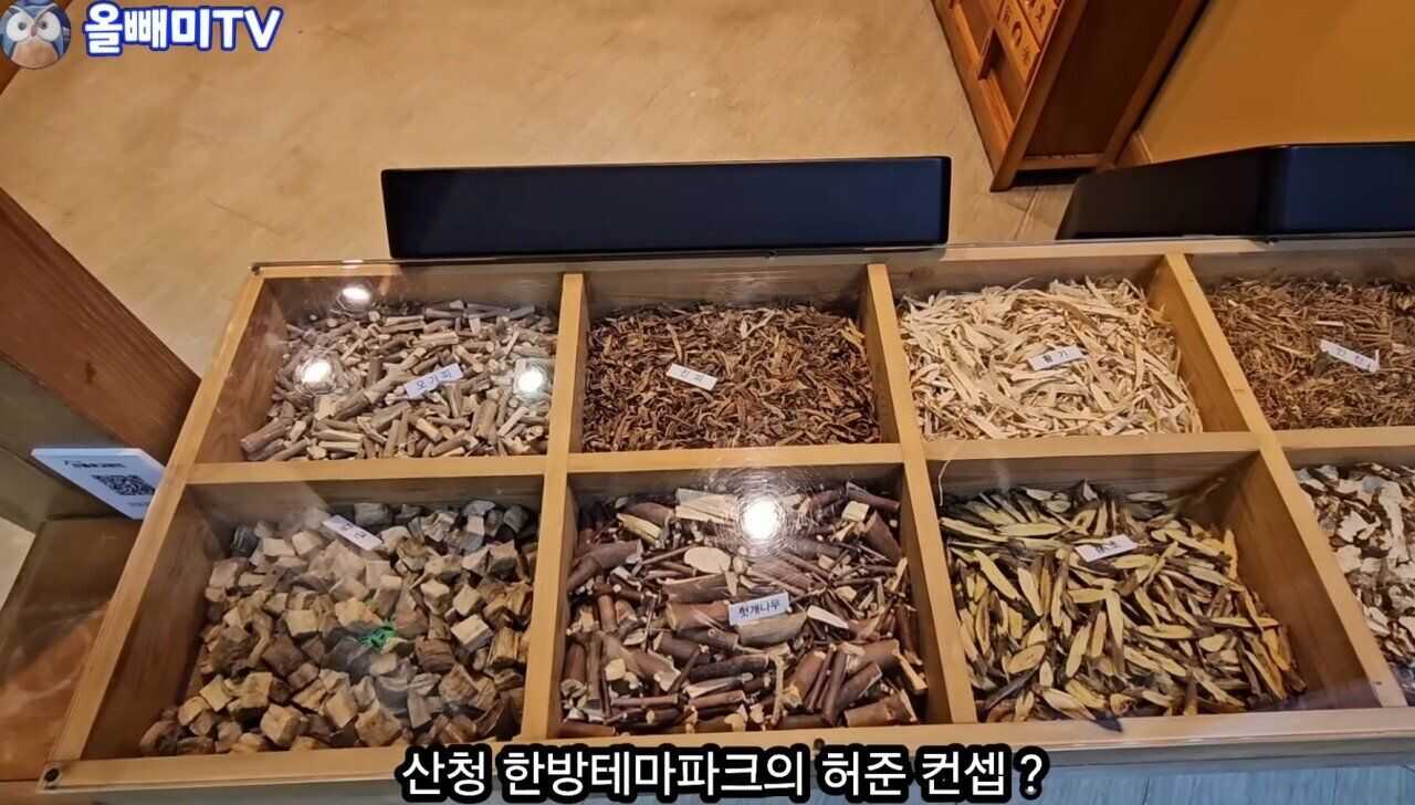 8fb1046735e0663215249ae5bc6166bfad447957bf3dd00893fc5a9a95d253ebf22236cdfcc4d8ec3f154fd406e5e47bdaff12bb8e8cb122f8ad1d18e12d6576