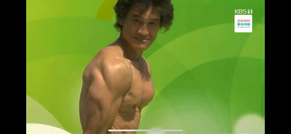 98c7d23b2cf8818561848dd95287ad87d6dc77d0b92c38cc1045e8359c846a837f75317fa0d4f50ab44ba8d2487d4af294d94a161d492e748baf7c3dba1134cd