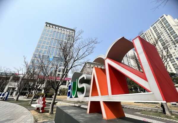 a61ebaf8853f0cafe05046b8f6955fa0dfa74bd8ddcaa876c8ea0091212aa0f76d42b879e69a7147506e004b712d445a1f1302e5cbcfade91639d8c81d6e3c53