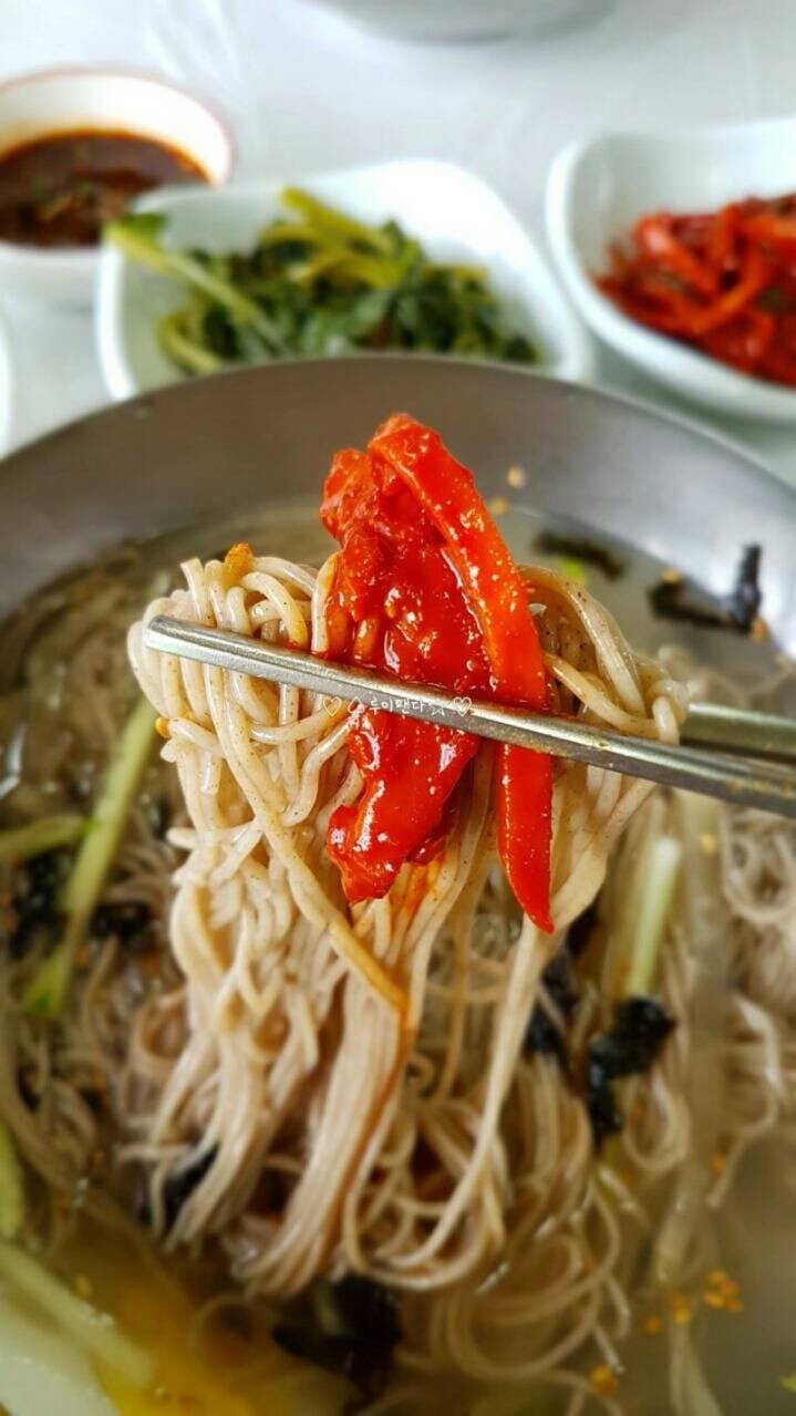 a7d84b1dcef57ee16d1ba271d104323e73f60a8d9c3c11b5c7c3039e72ebc1012bd062485d0633b529a99eeee24bc9f4f14075d54324d6bebe788e12acb1e1c0