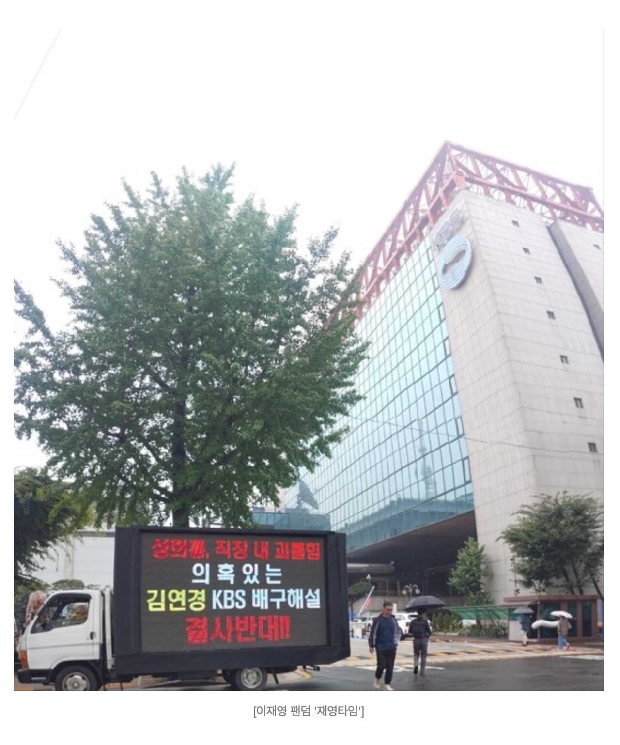 ac6cb2c3f0f621d76dee2cc14c7170bbdf8be17ca03ed372ec54ebecfa127303c768a5f915776b16719a6656b3e73563f726fdbb682c732d222dc3a5db0b4a64