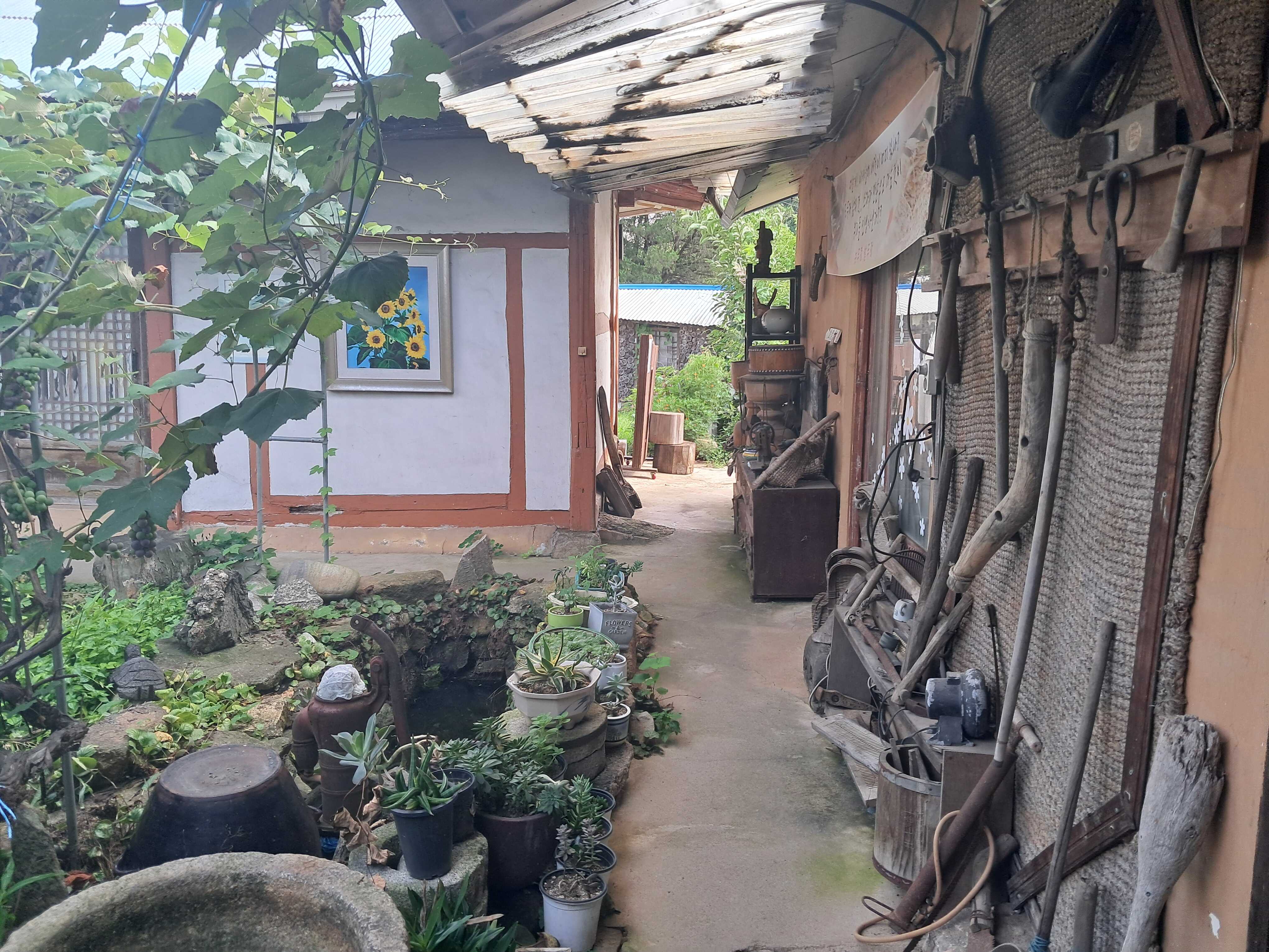 ad48386d96f08d8d6baa1d5590e7c900b6aad75058f0c1ce660cecd0310d41b300db5565f7a857a9f59ade98a9e6c0be17c245c14d5cf5c08c402ecda5cc0c9c