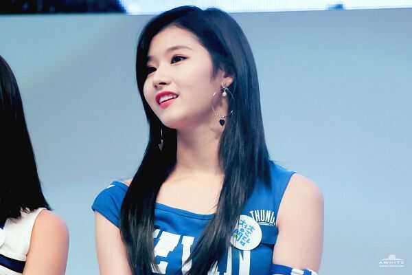 b265380a6aee5d5670b5a8187532fbc4ce6c4a5f844607f26ba9e195d543e9e677dfafbc2aab92af0844c2e54bb888c8cb10e42b0018bd5c3a47efffc79656b9