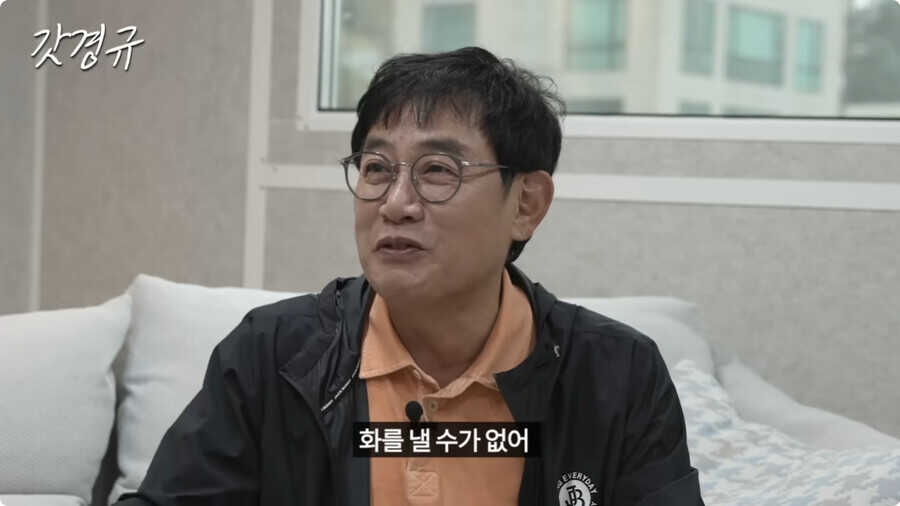 b34c79a4caf61b0b211dac2737c3a70648a8ffdeb10d35661e6f4c0280956fe1d940f1d529a59d25cc88ebac91b6c068e0b1a3f8bab1560e7151706e6f21d5dc