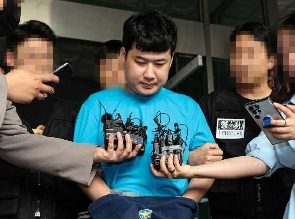 b7af15e7c01286e4766380fbe5f639caf780891734f5643d8edc9bdae97f9c077ac8e305c237a5ecc5b49efb5fd451463924422021e10e41e30aec04553533a5