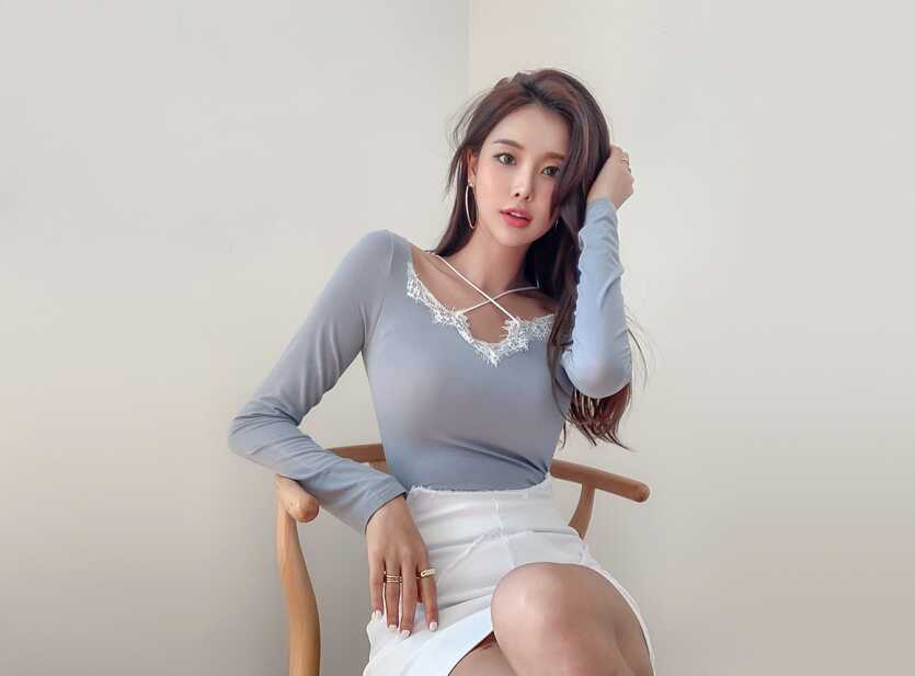 ba464d8cec958daccc5134cf9ce894569f692669cd7a9a0af2834dd0b2121383c0de98a1402b697e99f3531e53f9c0af59166c91809332d538cab8524a0ba3db