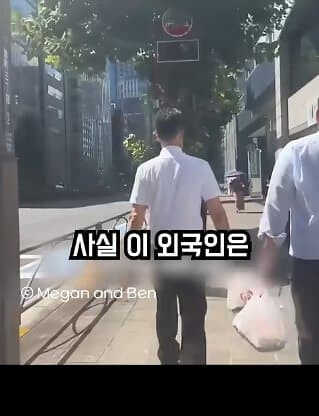 bdff7bf9cff80564a1b48e39878854d48855ef584f711e2c5b47aef8bb4118bc91c9f8bd7c23da83f77fe342303cbde1730a9ff77863d29fe93456c08ab70f77