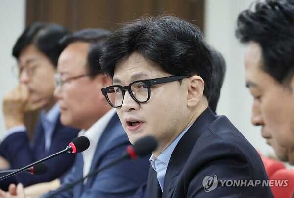 be1b9fe69e2e954ffe707567c5f955ca058f15f5710a97e11214a8c9b8061c08f785cfab8cace4b3b7343d88adfc36cd0dc315a470865d8e441e886d298c7102