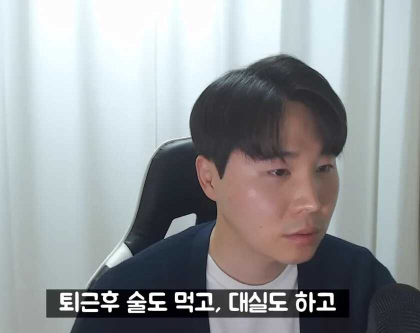 c45ef0e7f5a3396b07feaccfa4e7f9759a56aa1f01ff56f6ab63f9bcbf7c6802a62066383caf0be0055d4951f50459086921762b5ca2a7bf1f2777baca65a2ef