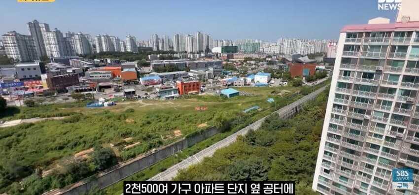 c8983091c7683d36a4caf56e78ca3d80b64eb16ef82a1a6aa94a10dcd67fb4325e14636b4fb23a905407981f7a1f8e88bf14d345b365dbe572f95d43d4a0f1b5