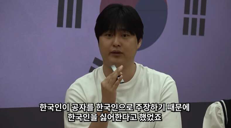 ca693d835eca4abe05b5b2da9460729ade3e318ecbc5fea5991c48ada605d3523ee9c6ed798befba35a38199b6a0cbbbaa49db415da8c5b5718db52f2bf4854f