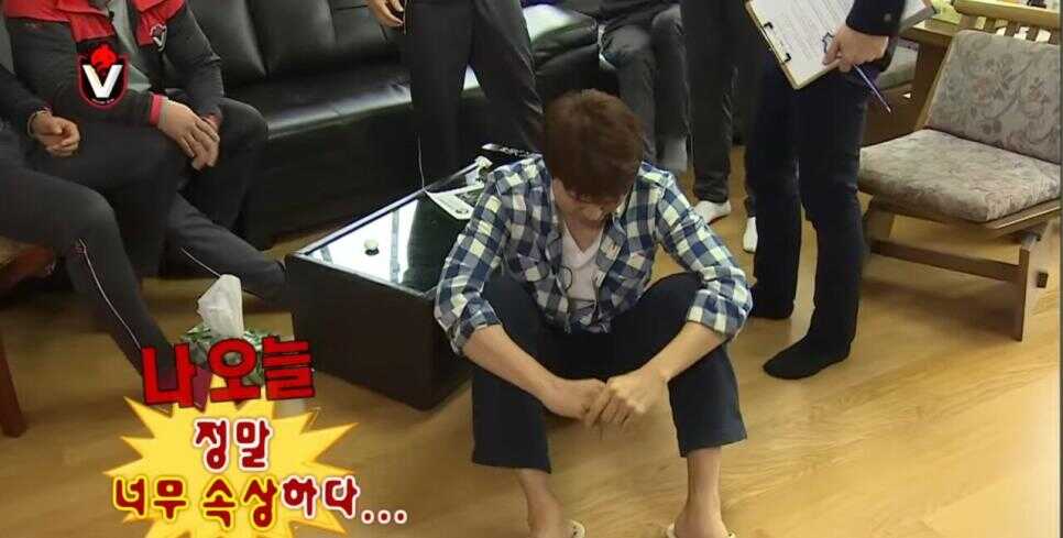 cef67f4fe7d4c208935e30f5ead57ba568503a823dbab273e0df21efda33fbd9d833b4faf72c020b12cb1e8c355712a84e09c8a6531610dcae4f516b00405964