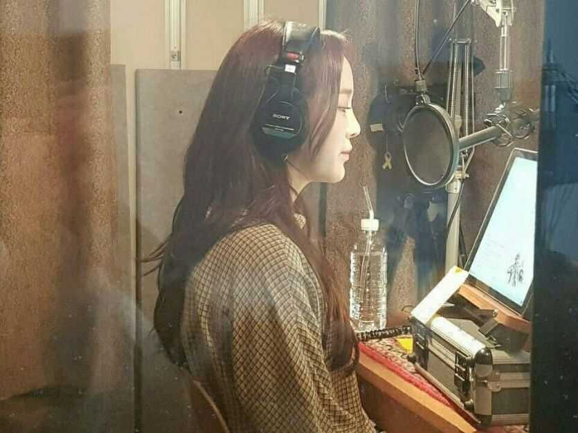 d786e34f5c0e607e40bd2280b6476a308acb6160799add83eeb010819d8af5afc7ece1ee4b0226279510a49378797cc567cd4dbfb4a3700eff5d12ffbf4b4ee2