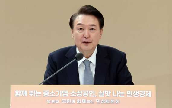 e22c6b9d6a3825a45fa39cb374bd9965deff92f9c129d70b512da1b6668b97922d191c1b5f60a10df18f35f14d0b413761e67f3b2bfbcf42fbfefbf4e32607ff