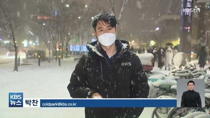 e245fcf2736b4a1d8d53adf300d30b90757d431ef855e0fc673d90aeaa972f4dee45b4021ea1ace40900f83d3b105399cd84788140bf5b9345676f8d6505ac05