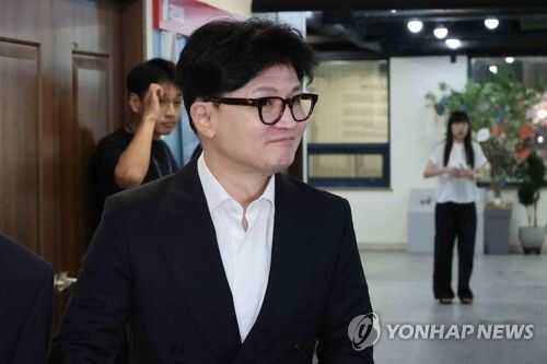 e6ab7a327e1b13e3e69426c9f1d629d5bc2a8c2a7d490af096485644765968259e92cb7bd0cb09d71a1cab9e35b4433e0c89c76c7a43574c944bb4a07b927e16