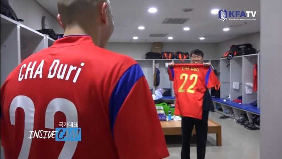 eb86a2819b38cf5b96541af32f253465193dfdd53a6d415a6bfacc3a2f8127ed88a514f0b21173e7fcfb37ade6053ab439c28256ac3c8af8691a85b78e472637