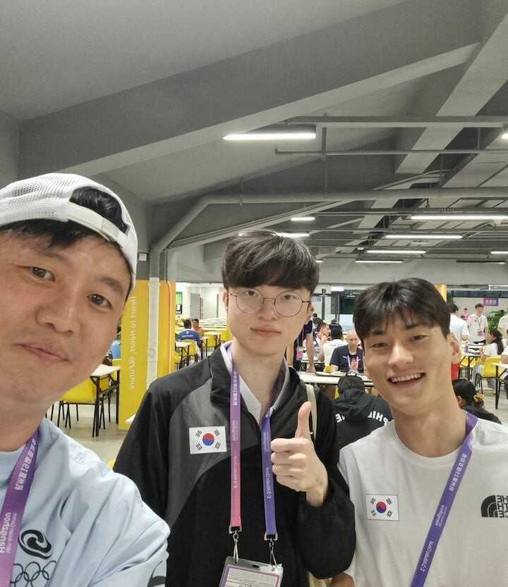 ee782ae513c63f3548a006cbba54ff60f5c83a528d204a714ad5af56d39b4ff5967636df90387f67d461668440e71ec0c63ef51dbb1d87f8b0afc876dd17cf19