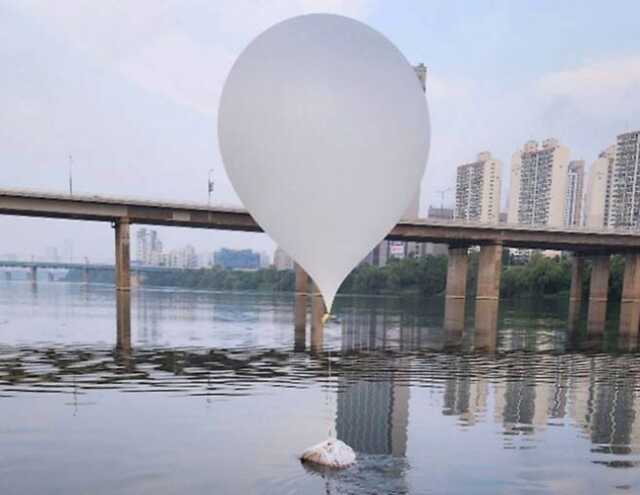 f0f5d9e70824442537bb3c6628ff7d5ccb197acf2aa4ac99f1952fc637fa59a42c1eea045214a15db48b6915a018e2246057df74e84465dfa09452c395ad6627