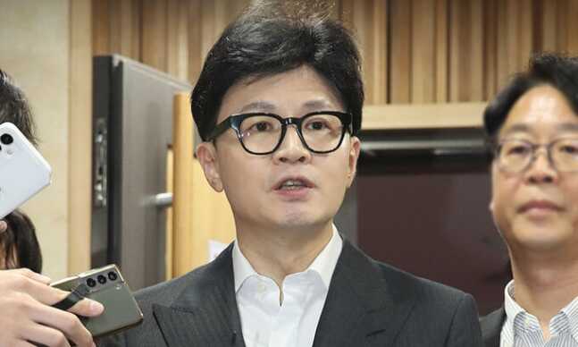 f49463f61aef1da617d2ffaee60be04b825b83db9e5cab3a552bbb2d7cace8795fb4d63dba7c4c454ceba3933fe145e7a04ddbd809d642864329c9e4e0908554